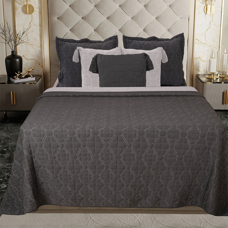 BodyComfy 100% Cotton Hosiery King-Size Fitted Bedcover – Geometrical Quilted Pattern