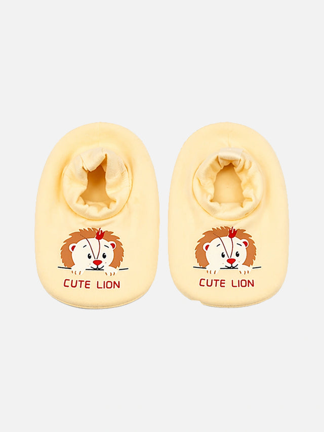 Baby Booties for Regular Baby Care, Gentle Foot Coverage and Everyday Wardrobe Essentials - Pack of 3