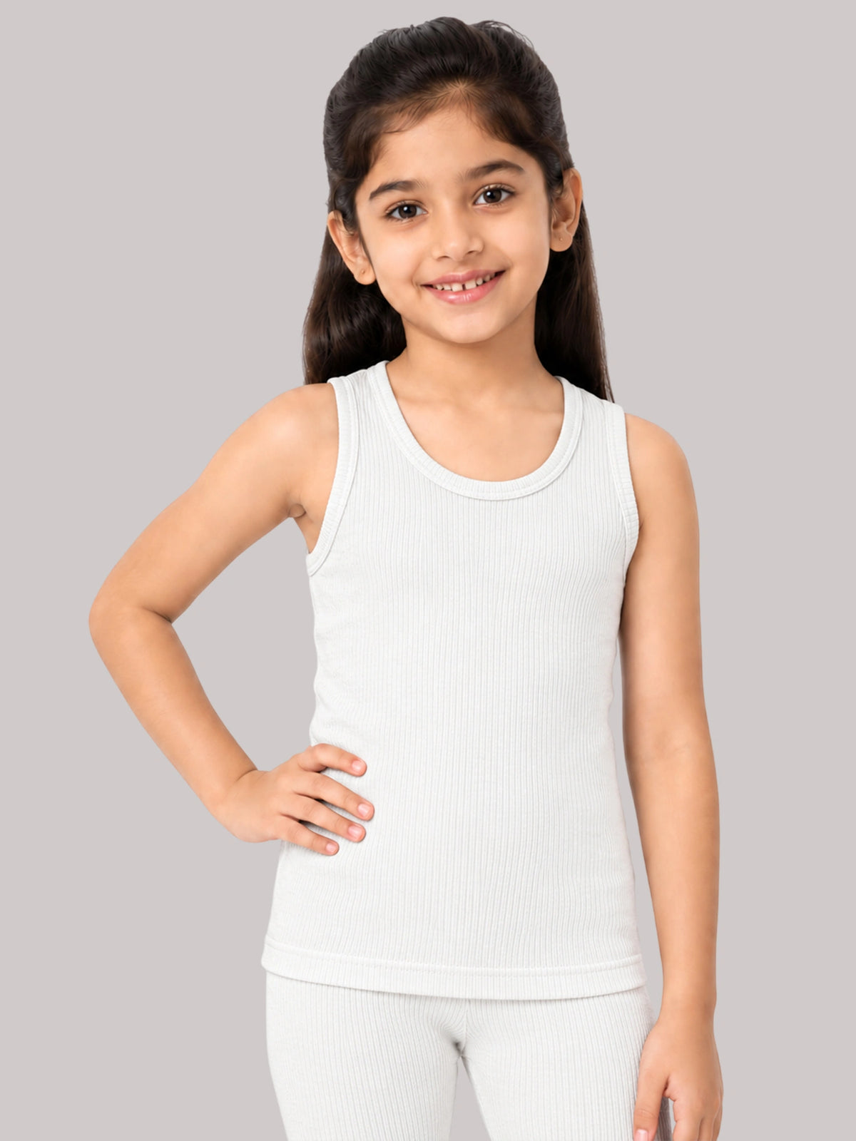 Unisex Sleeveless Thermal Top with Round Neck Design for Winter Base Layering and Cold-Weather Innerwear Comfort