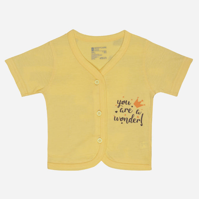 Yellow baby short sleeve buttoned top with 'You are a wonder!' and crown print