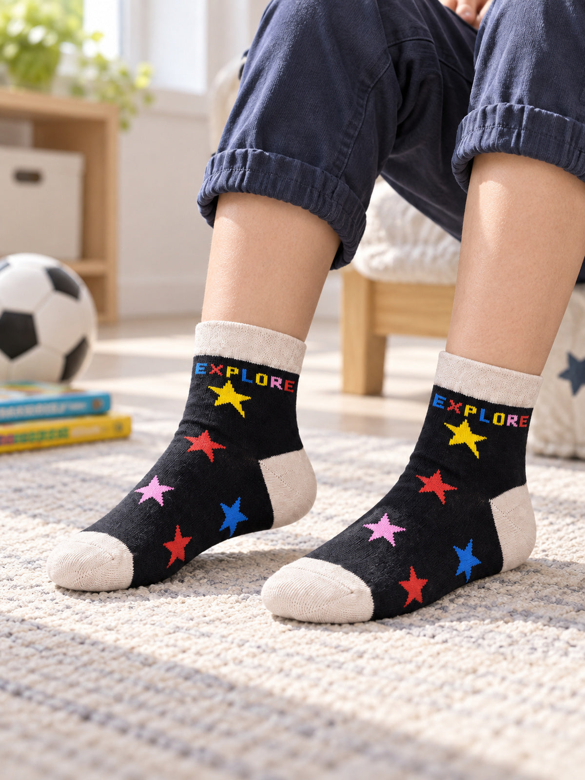 SX-A16046-PK001-02-03-05 Lifestyle image