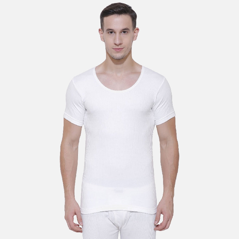 Quilt Bodycare Antibacterial Thermal Men Top Round Neck Half Sleeves Solid