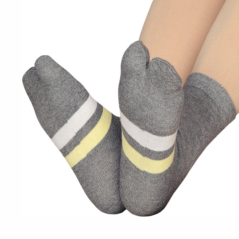 Bodycare Womens Ankle Length Thumb Socks Pack Of 2