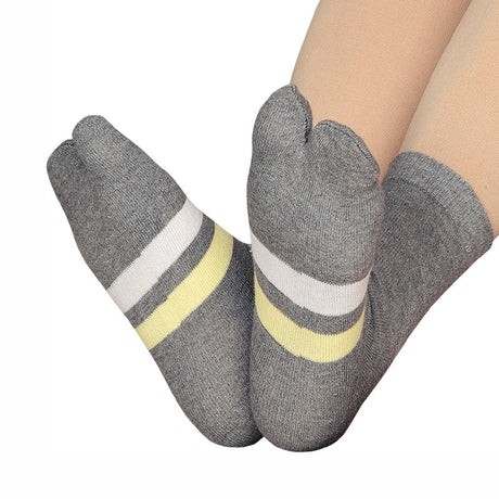 Bodycare Womens Ankle Length Thumb Socks Pack Of 2