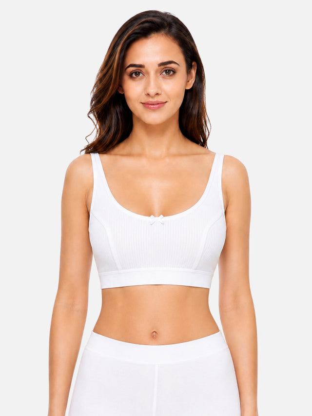 Women Antibacterial Sleeveless Thermal Top with Round Neck Design for Winter Base Layering and Cold-Weather Comfort