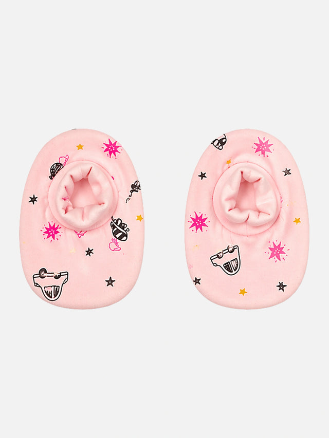 Baby Booties for Everyday Baby Care, Gentle Foot Coverage and Regular Wardrobe Essentials - Pack of 3