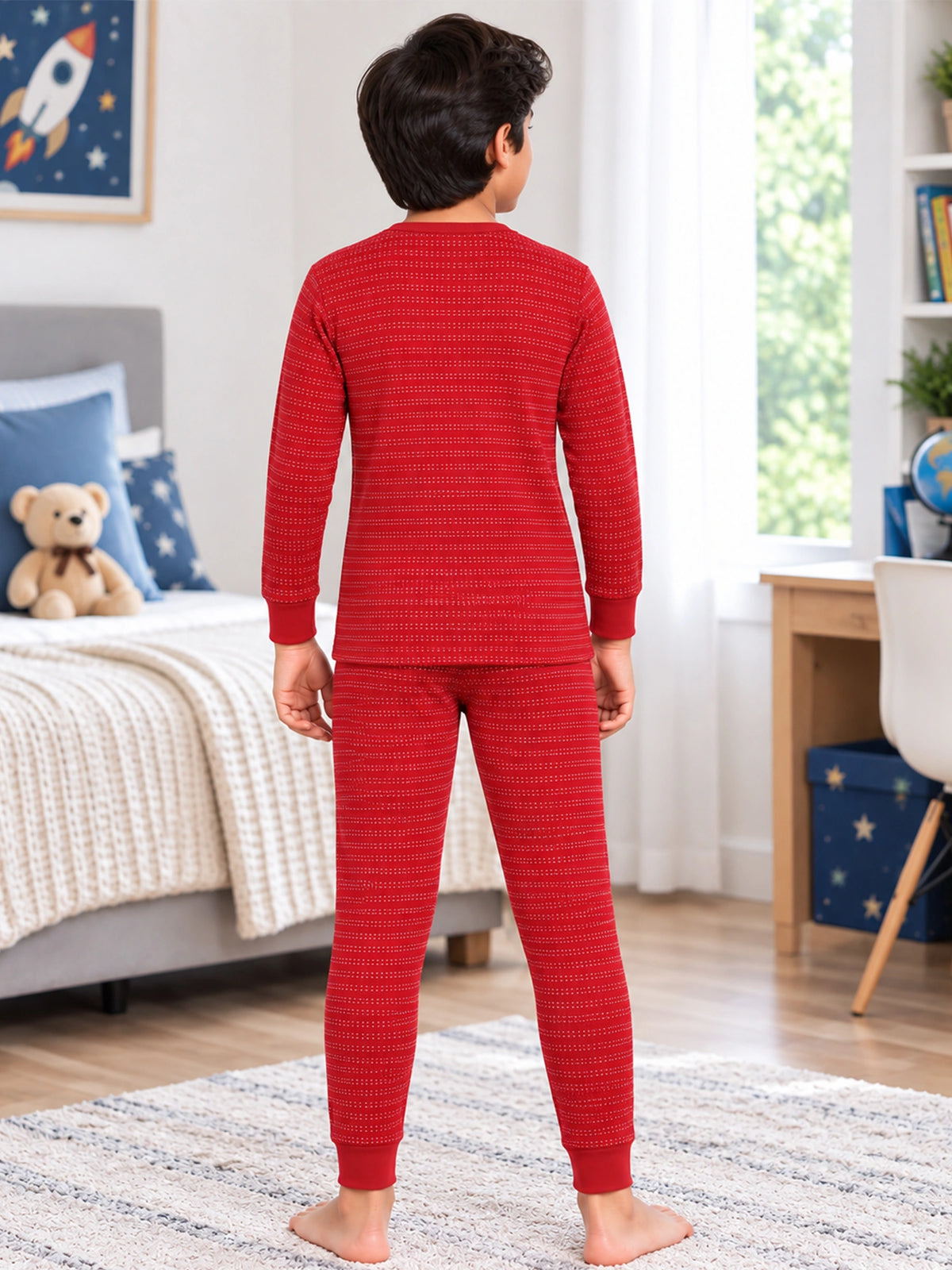 Unisex Kids Thermal Top and Bottom Set for Winter Comfort, Warm Base Layer Wear and Everyday Cold Weather Use