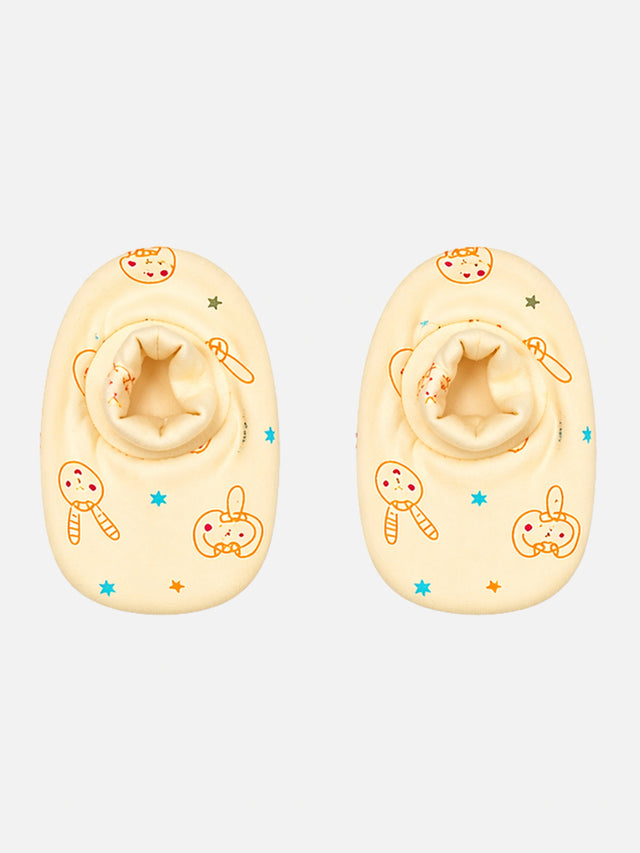 Baby Booties for Everyday Baby Care, Gentle Foot Coverage and Regular Wardrobe Essentials - Pack of 3