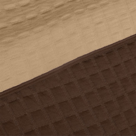 BodyComfy 100% Cotton Hosiery King-Size Fitted Bedcover – Square Block Embossed Pattern