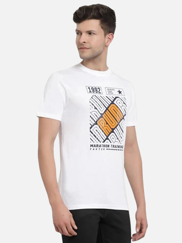 Men Solid T-Shirt Round Neck Half Sleeves with Casual Styling for Everyday Wear and Easy Wardrobe Pairing