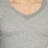 Quilt Bodycare Antibacterial Thermal Men Top V Neck Full Sleeves Solid