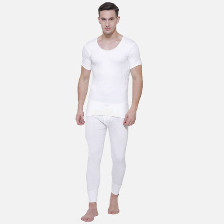 Quilt Bodycare Antibacterial Thermal Men Top Round Neck Half Sleeves Solid