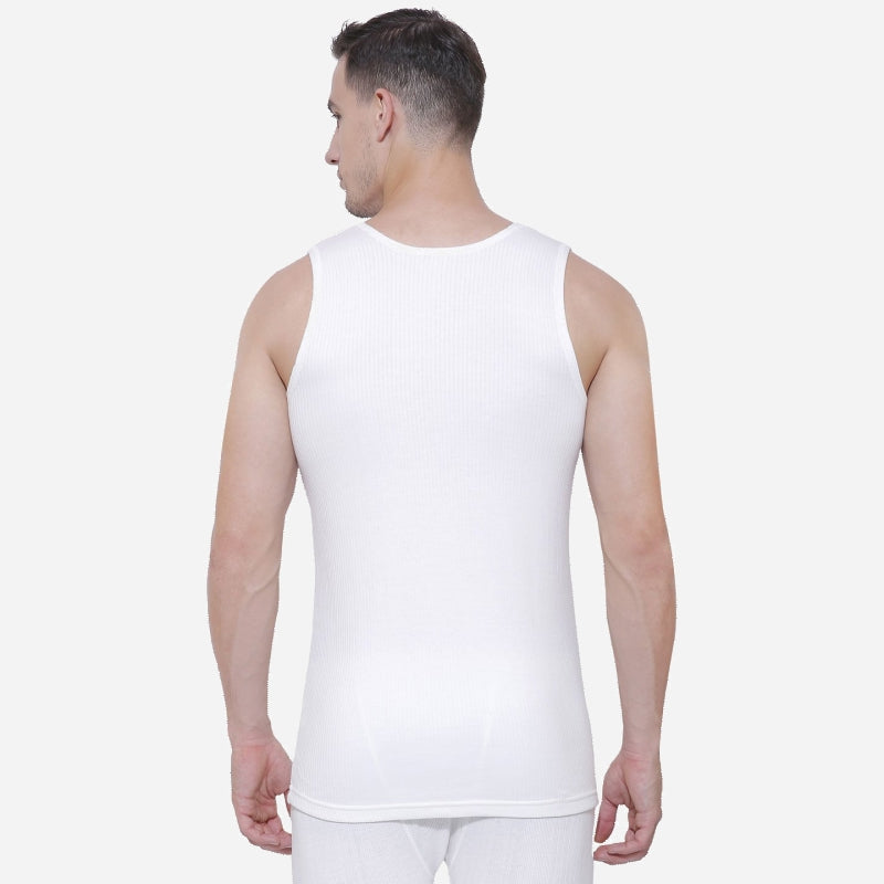 Quilt Bodycare Antibacterial Thermal Men Top Round Neck Sleeveless Solid