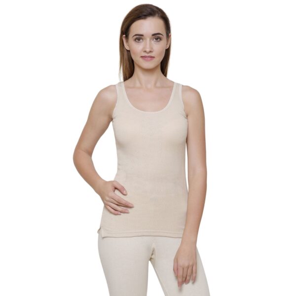 Bodycare Thermal Women Top Round Neck Sleevess